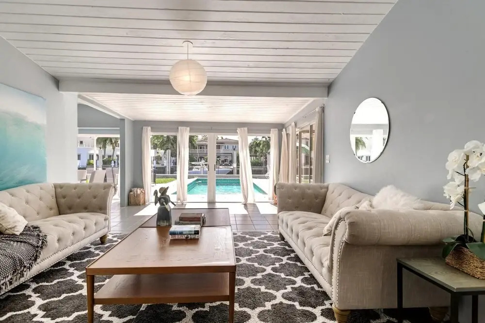 Water Front House Best Deal Walk to Beach Heated Pool 3 Bed Rooms Sleeps 6