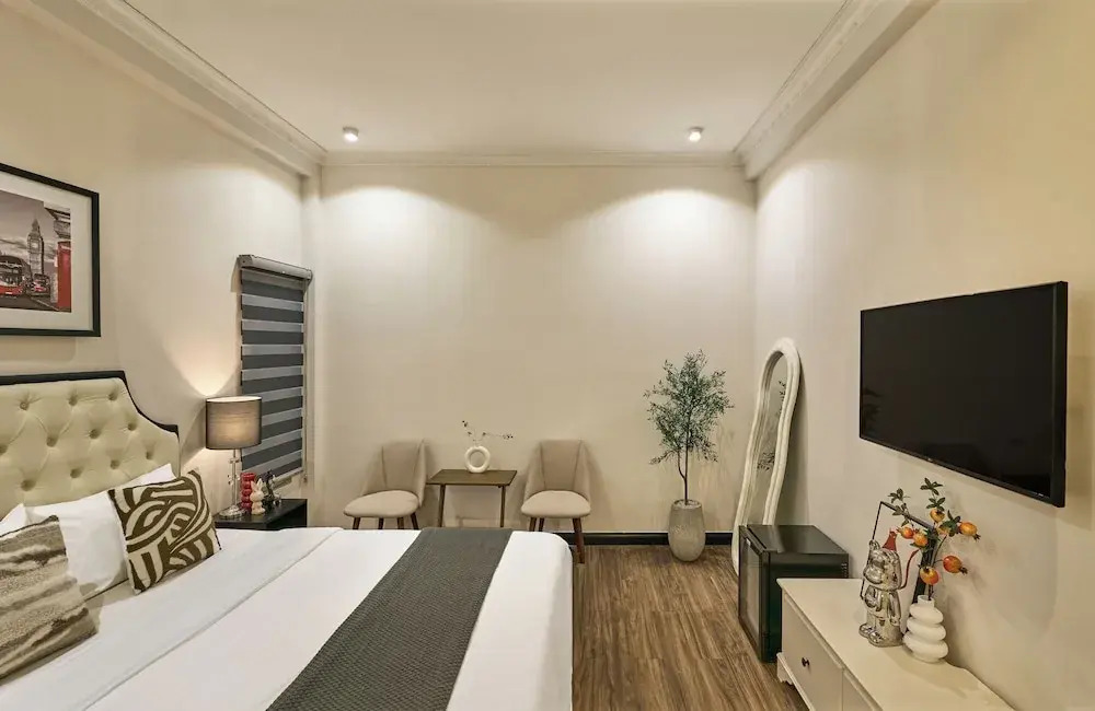 The Passion Lux Airport Hotel Apartment