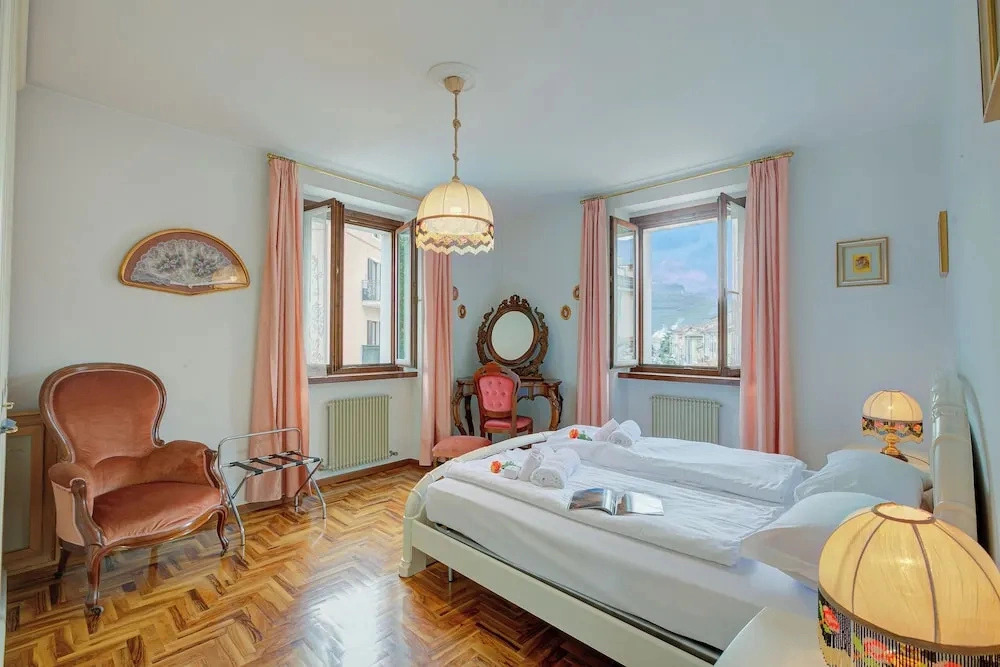 Lake Garda Home