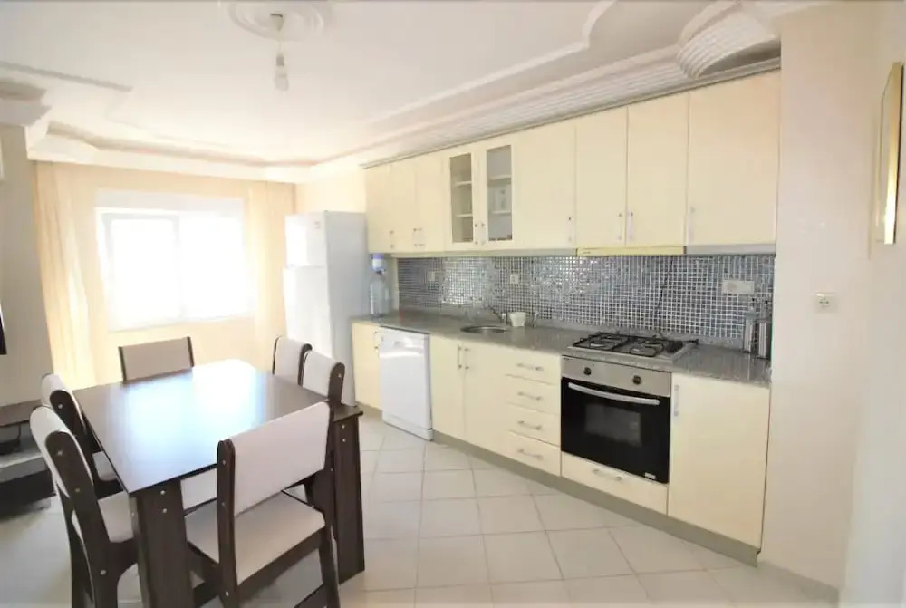 Mahmutlar Apartment