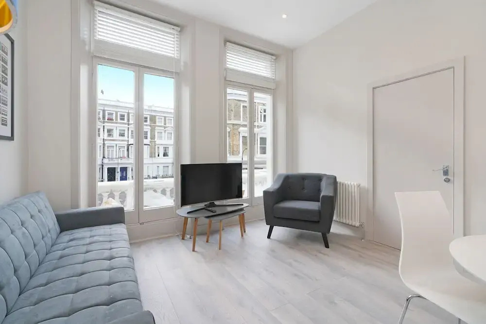 2 Bedroom Apartment in West Kensington