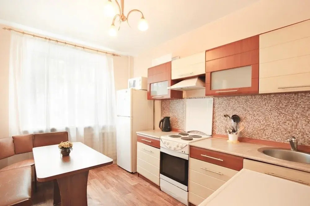 Apartment on Alliluyeva 12a-12