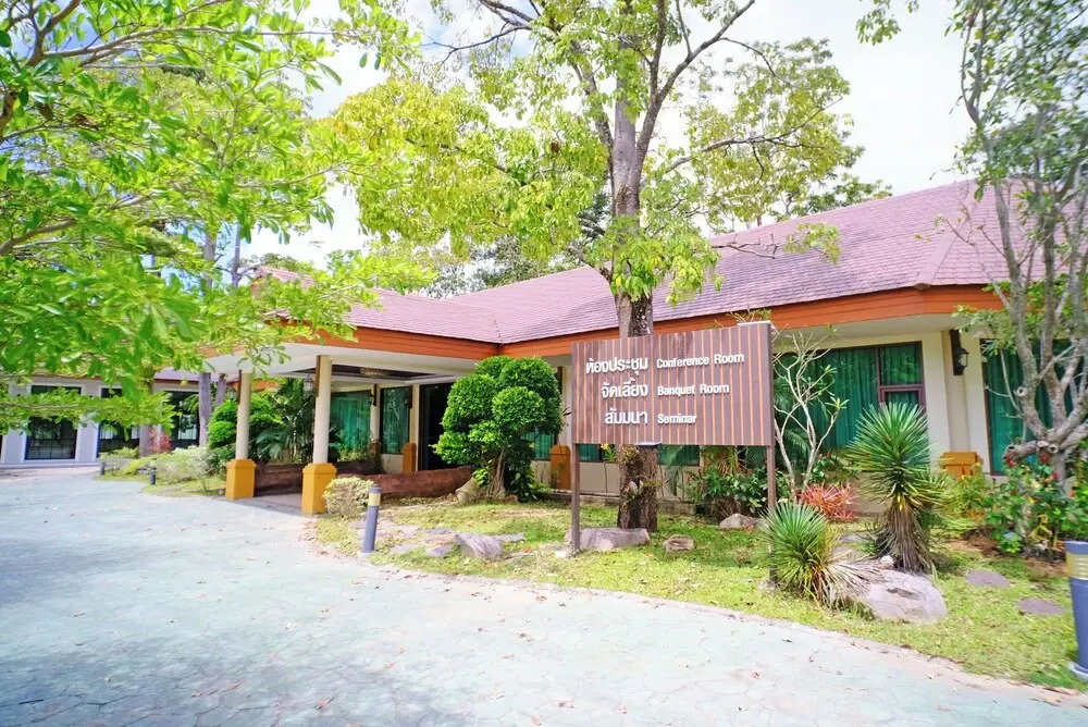 Capital O 370 Nernkhao Resort