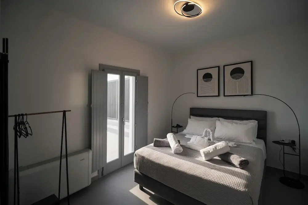 Uranides Luxury Suites