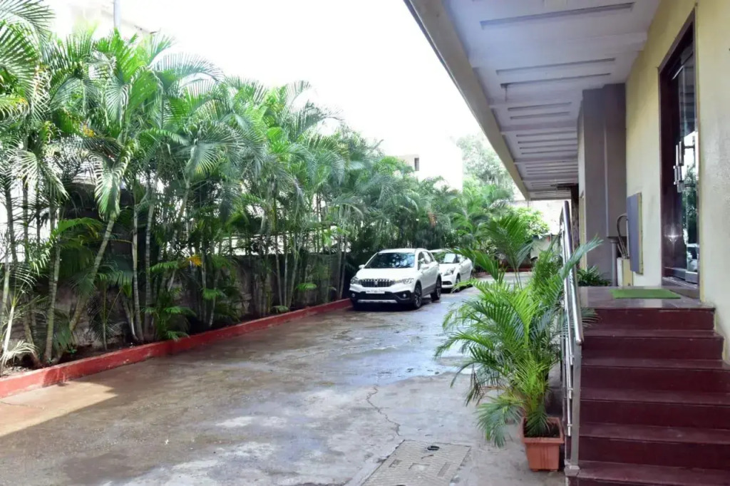 Hotel Saideep Villas, Shirdi