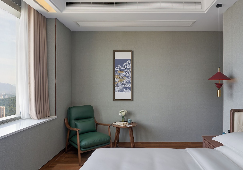 CloudView Hotel