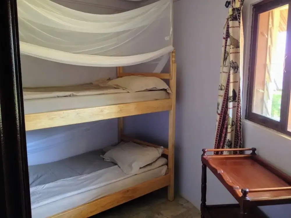Banda Lodge