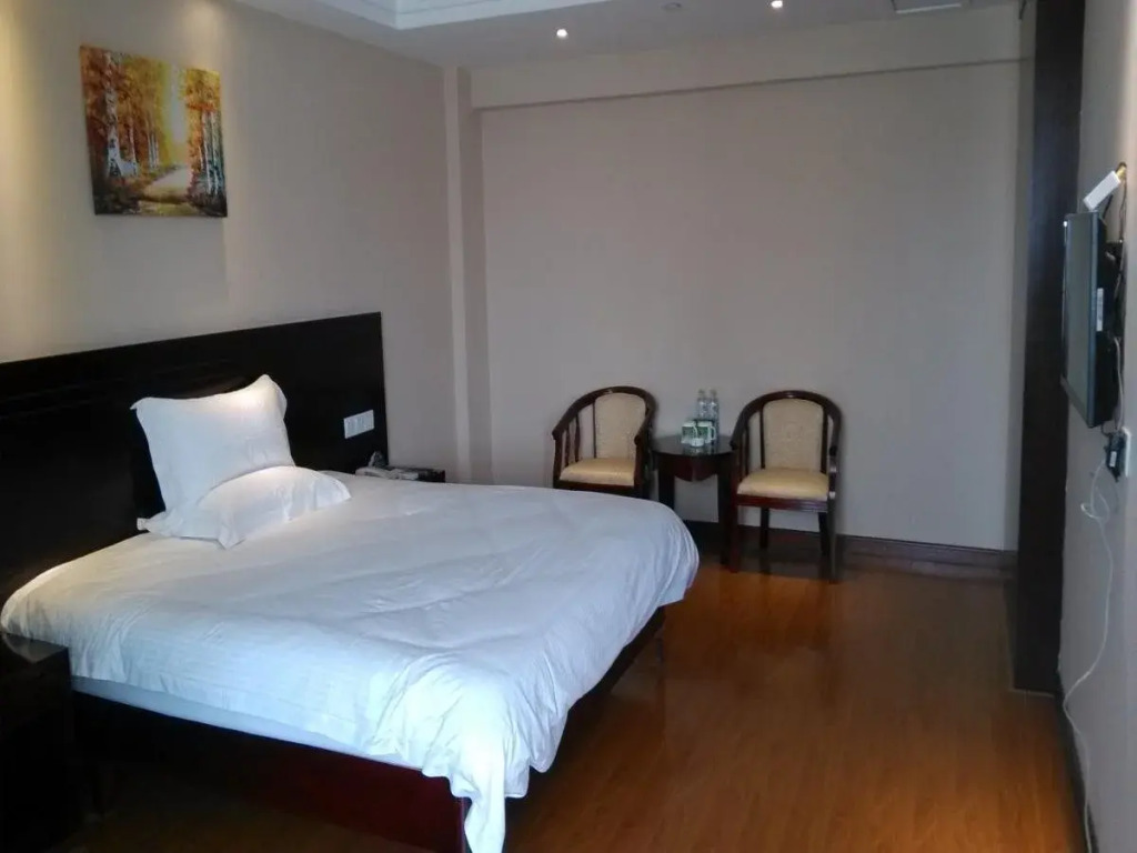 GreenTree Inn Nanning Baisha Avenue Provence Business Hotel