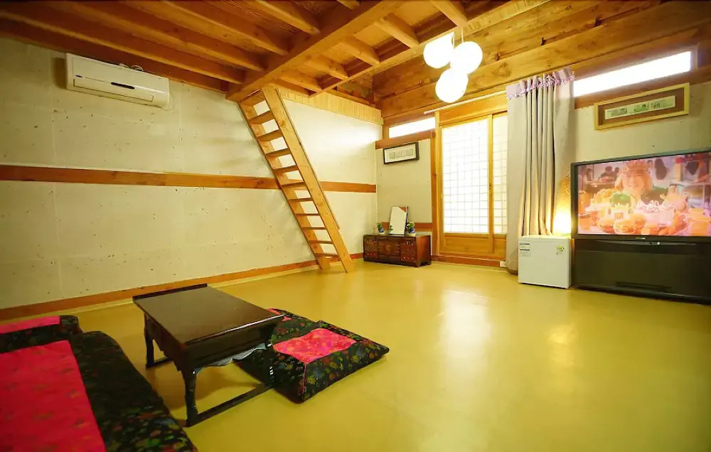 Kim Myongok's Hanok Stay