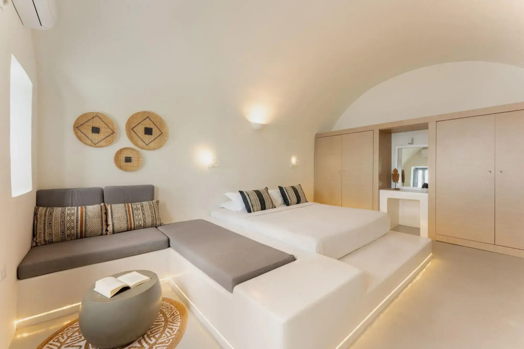 Cilon Suites Santorini