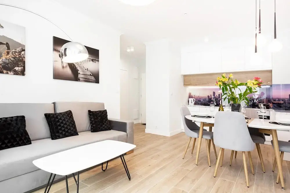 Apartment Dzielna Warsaw by Renters