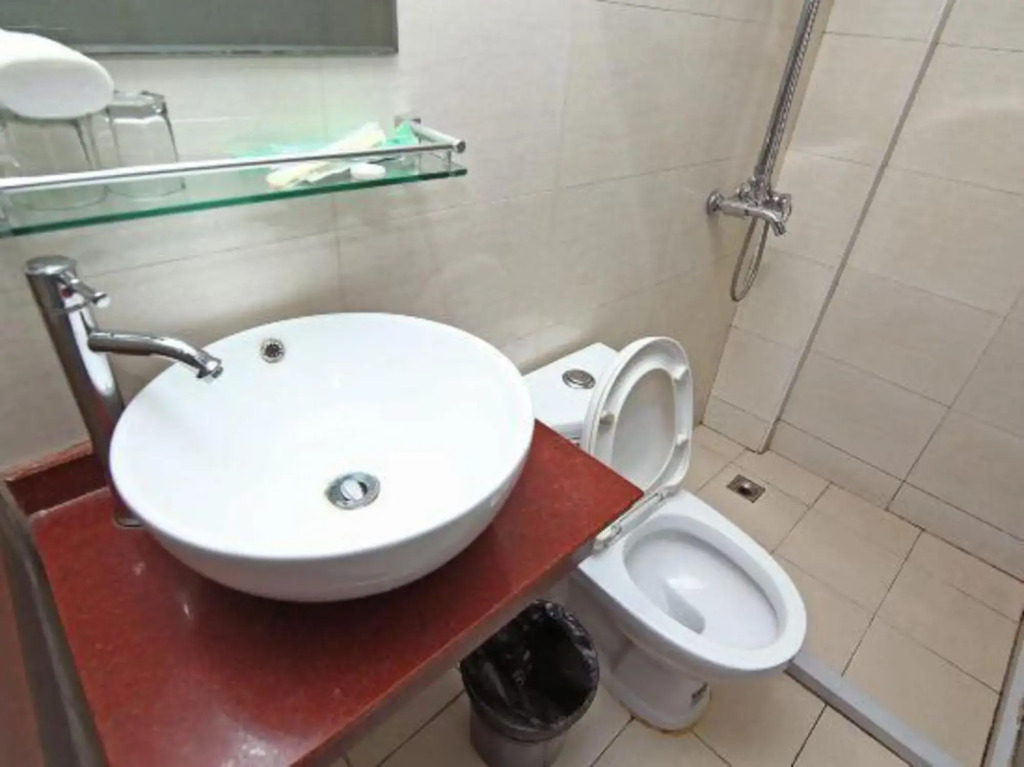 Jinghe Hostel