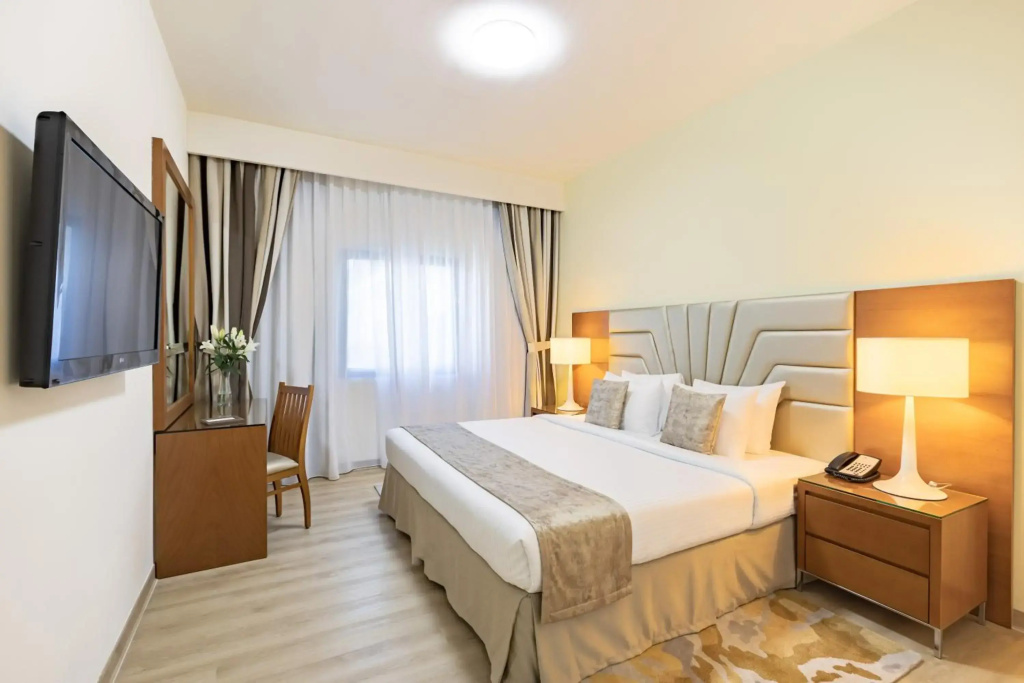 Golden Sands Hotel Apartments 3-5-10