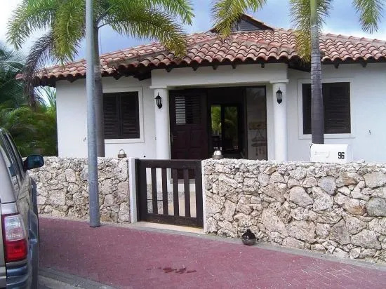Villa Titus