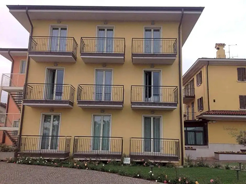 Hotel Panineria Colombera Rossa