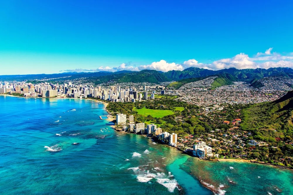 Hawaiian Monarch 2108 Condo by Redawning