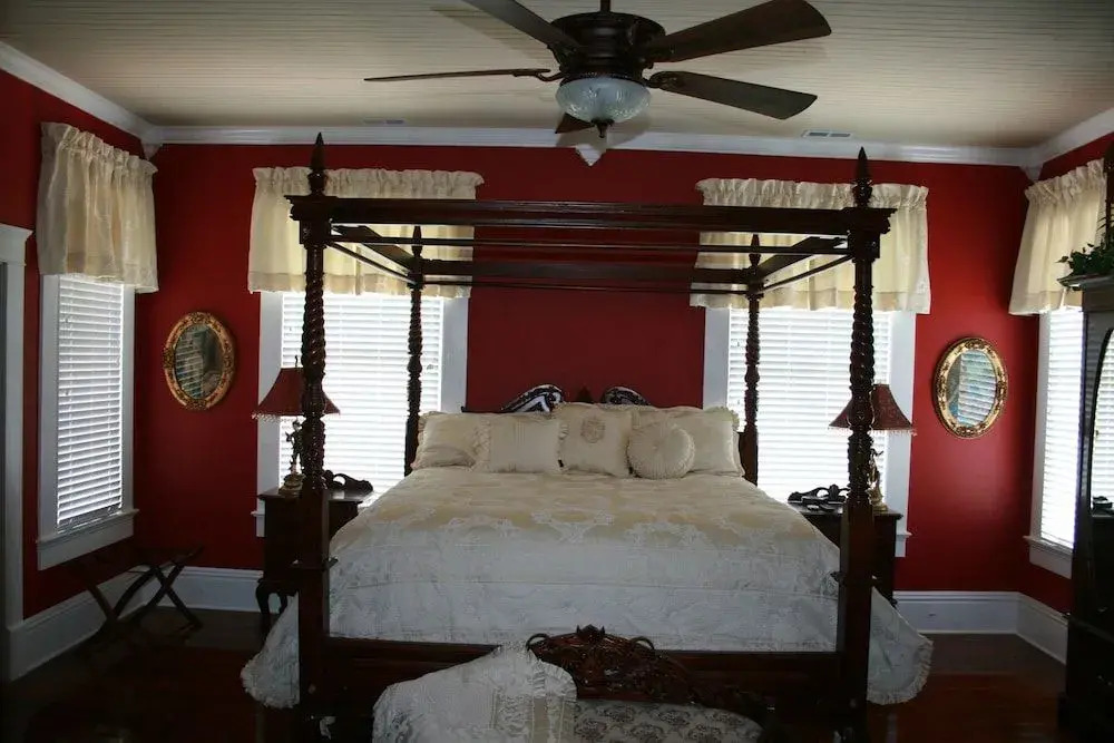 The Richert Inn