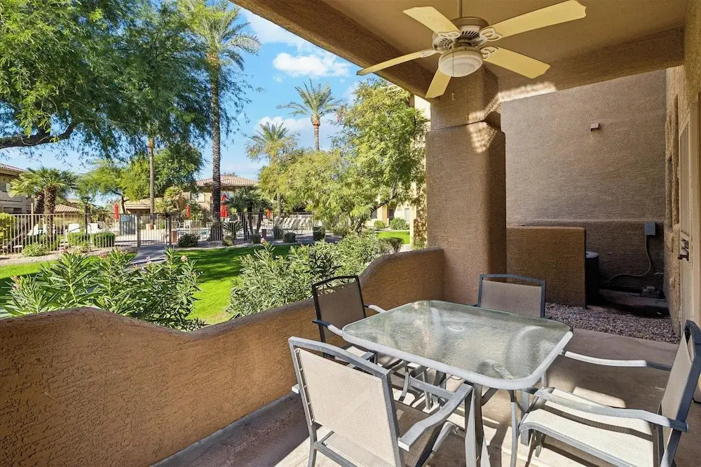 Snowbird Escape w/ Pool! 4 Mi to Kierland Commons