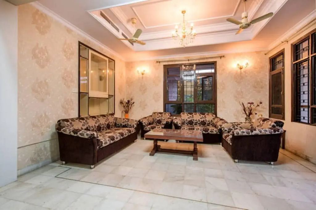 Hotel The Omaira