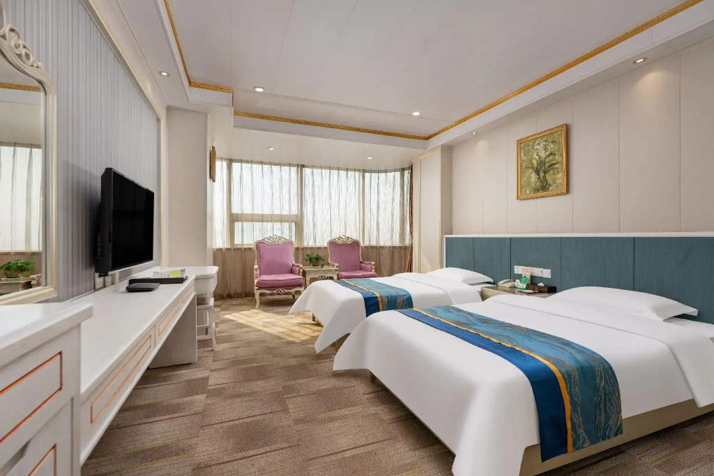 Zhonghai International Hotel