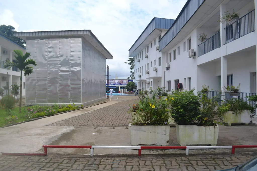 Hôtel La Falaise Bonanjo