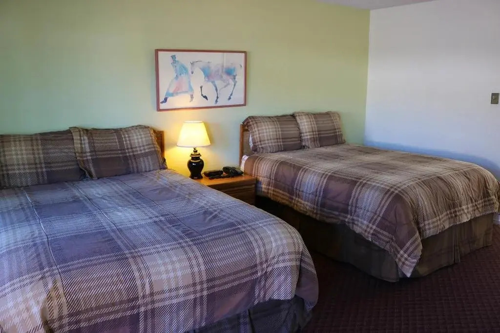 Pacific City Inn