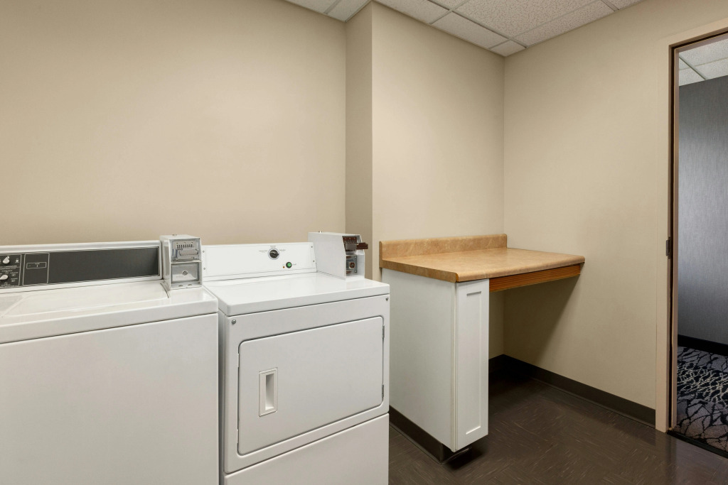 Fairfield Inn & Suites Jacksonville West/Chaffee Point