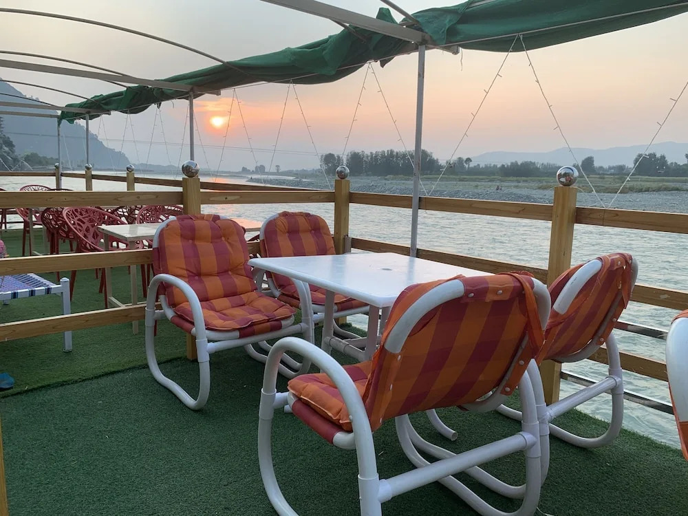 swat view hotel