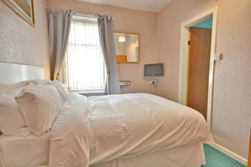 Royal Oakwell Hotel