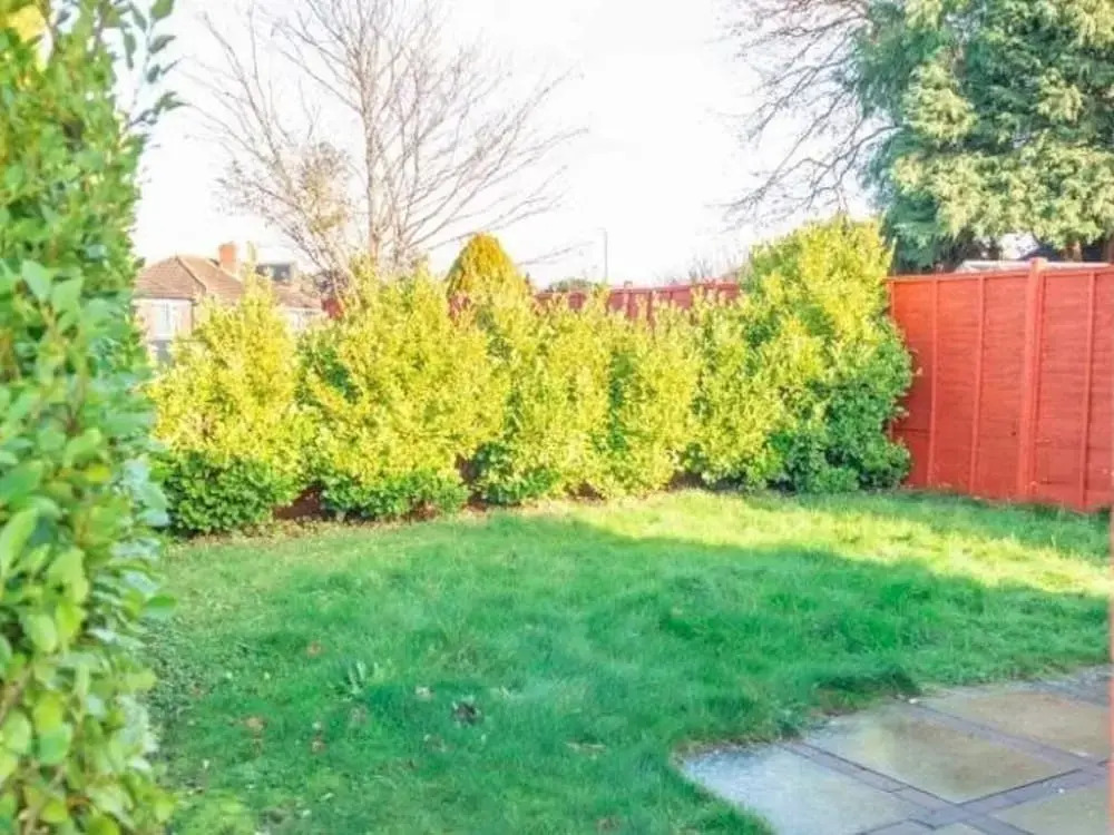 Secluded Holiday Home in Gloucester with Garden