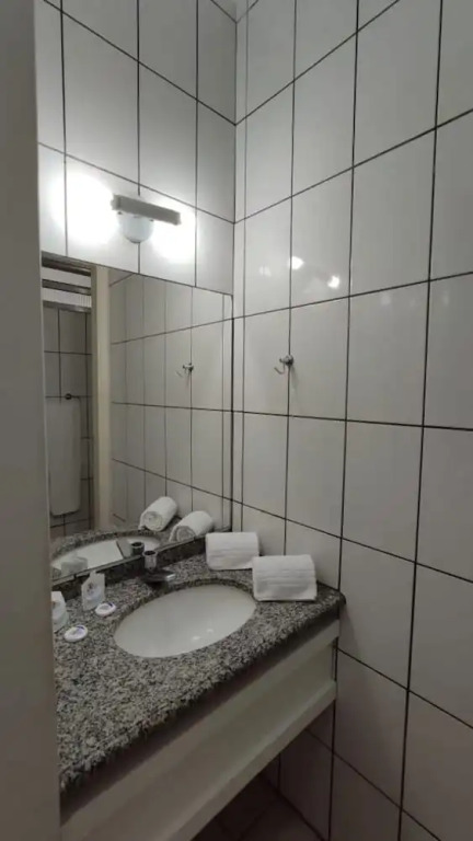 27 Praia Hotel