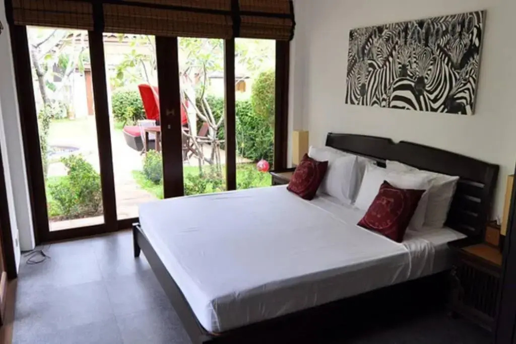 4 Bedroom 5 Palms Villa SDV104-20 seconds walk to beach -By Samui Dream Villas