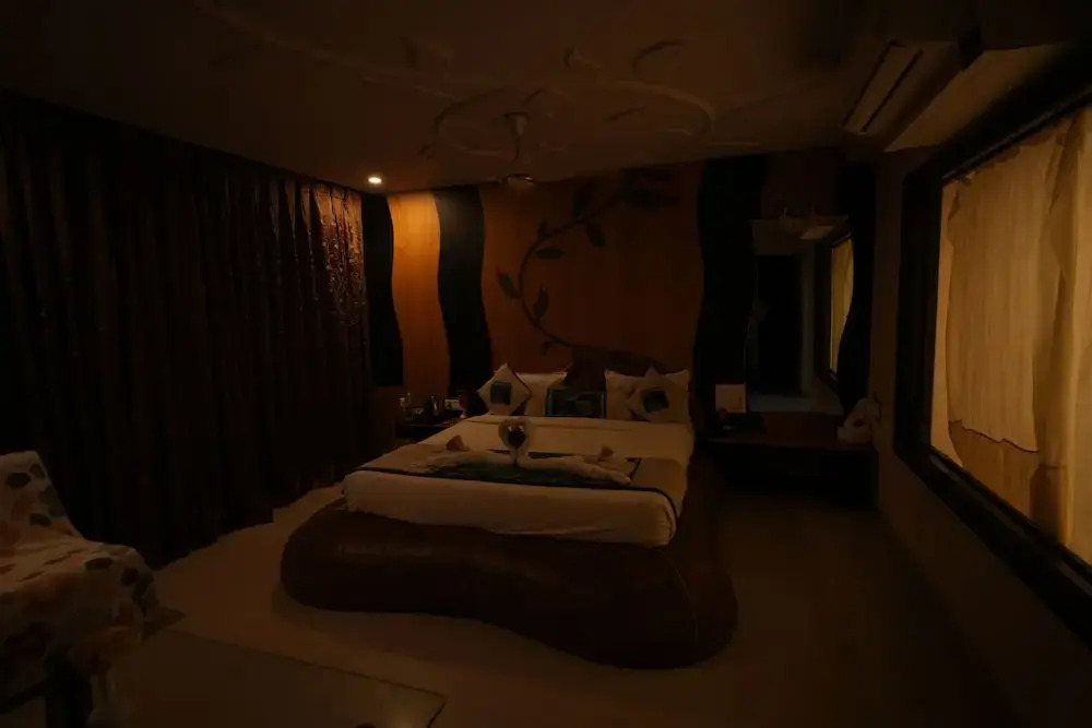 Hotel City Symphony