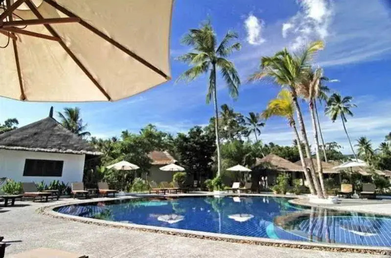 Hutcha Resort
