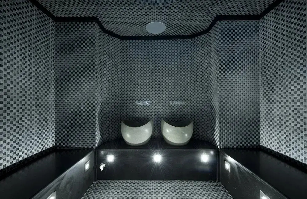 Hotel Le K2 Palace