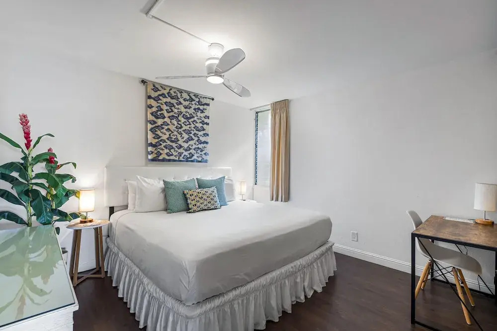 Maui Vista 2-301 - Modern and Bright Renovation in Building 2, No Carpet, AC!