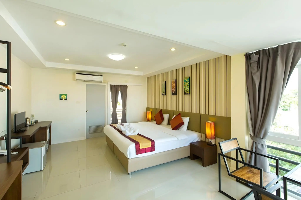 Chiang Mai Waroros Boutique Hotel