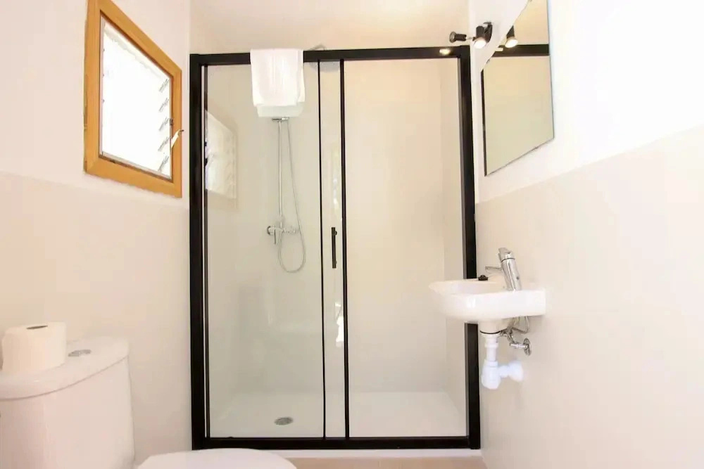 Stylish Two-Bedroom Anere Villa