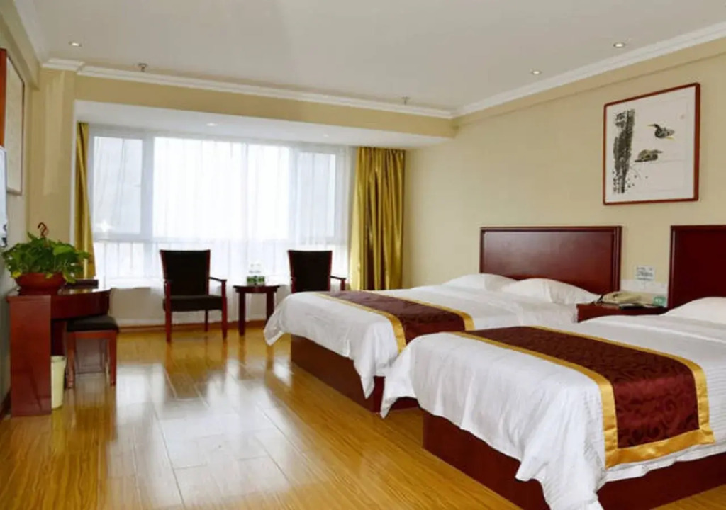 GreenTree Inn Express Laizhou Bus Station Wenhua Xi Street