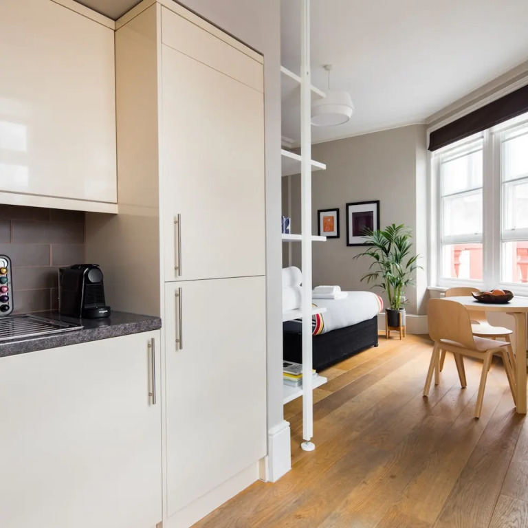 Funky Covent Garden Studio - Netflix Nespresso