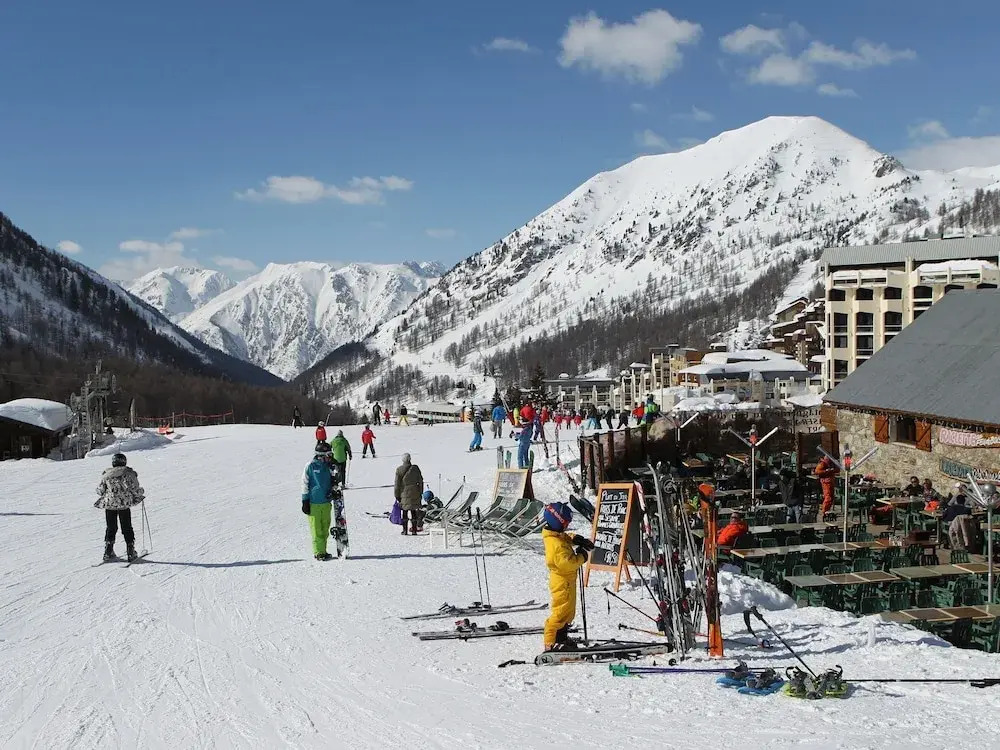 Chalet in Isola Near Ski Slopes
