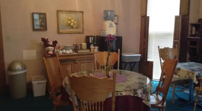 Inn Port Lodging
