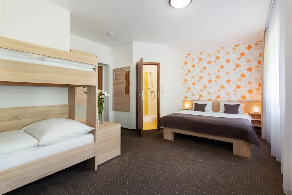 Hotel Bon