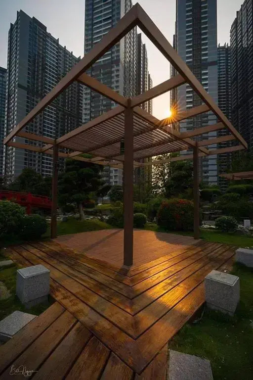 LANDMARK PLUS 2 Phòng Ngủ