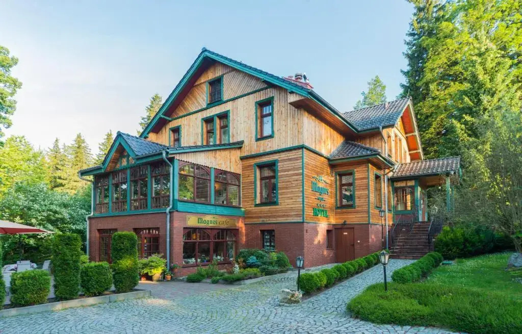 Hotel Magnes