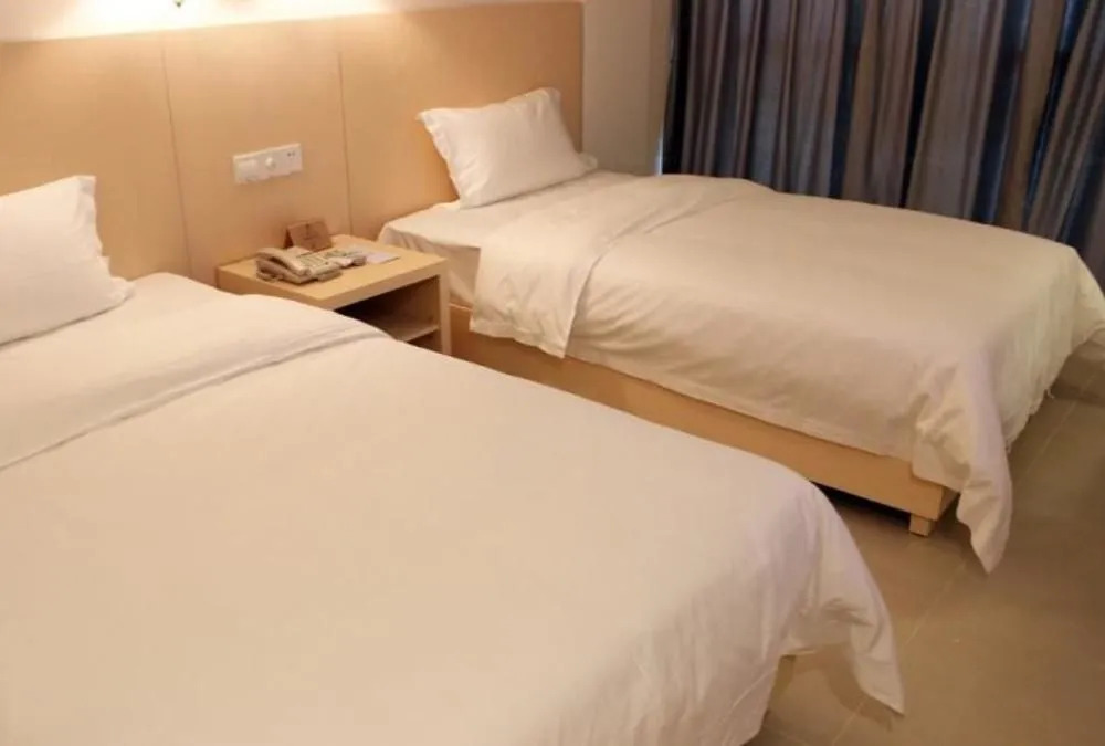Shenzhen White House Hotel