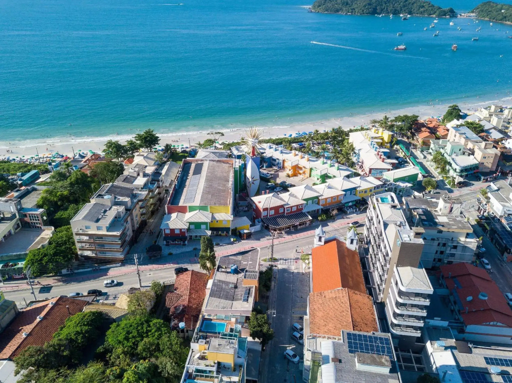 AION suítes 202 - Compacto e luxuoso Loft - Rooftop com piscina e academia - À poucos passos da praia