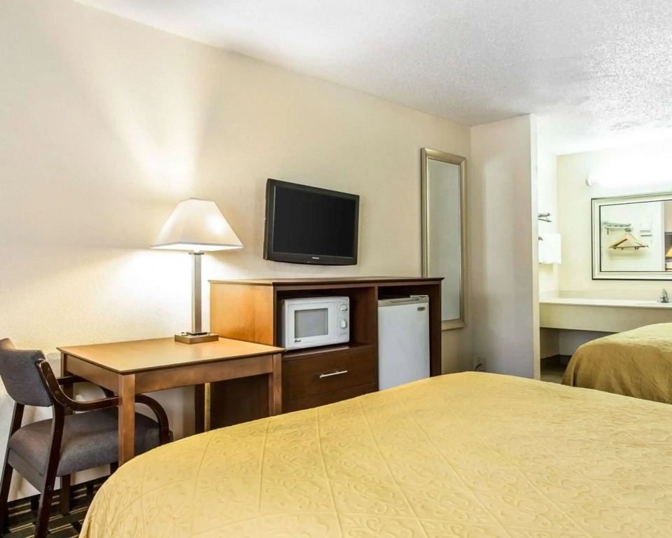 Quality Inn & Suites Morrow Atlanta South