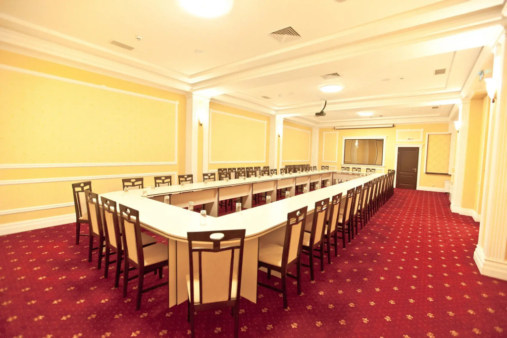Regency Hotel