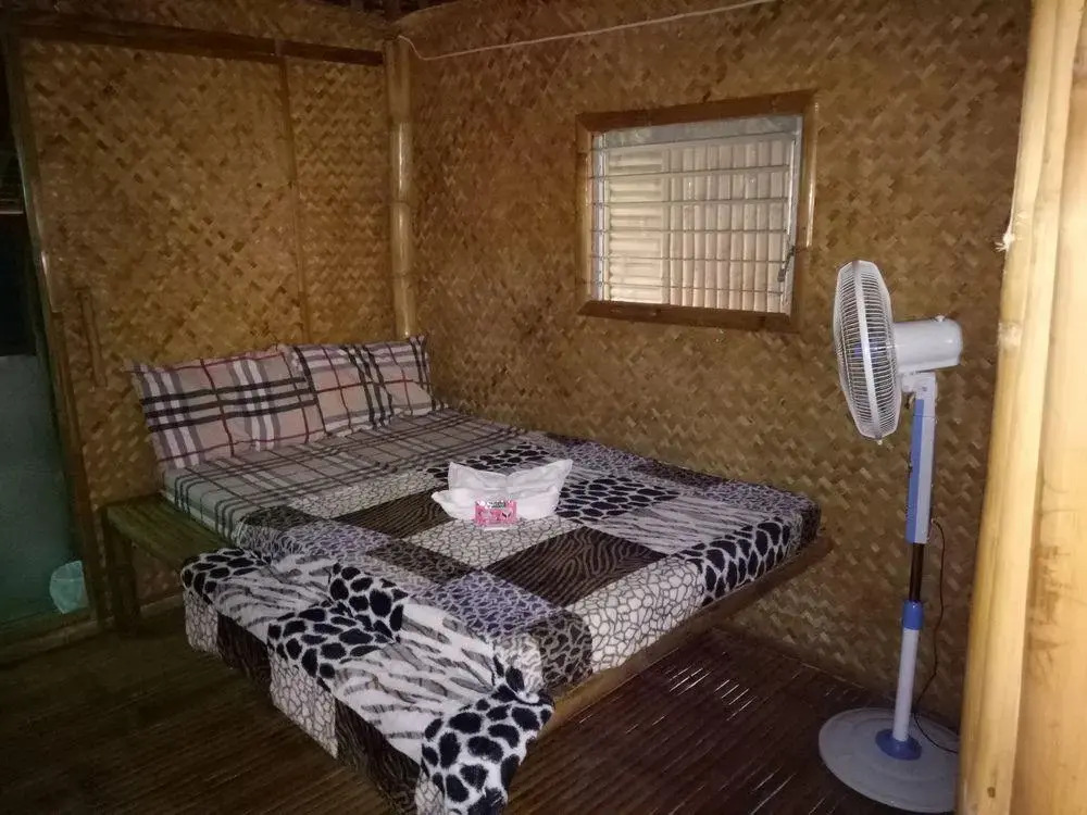 Stellbucks Huts